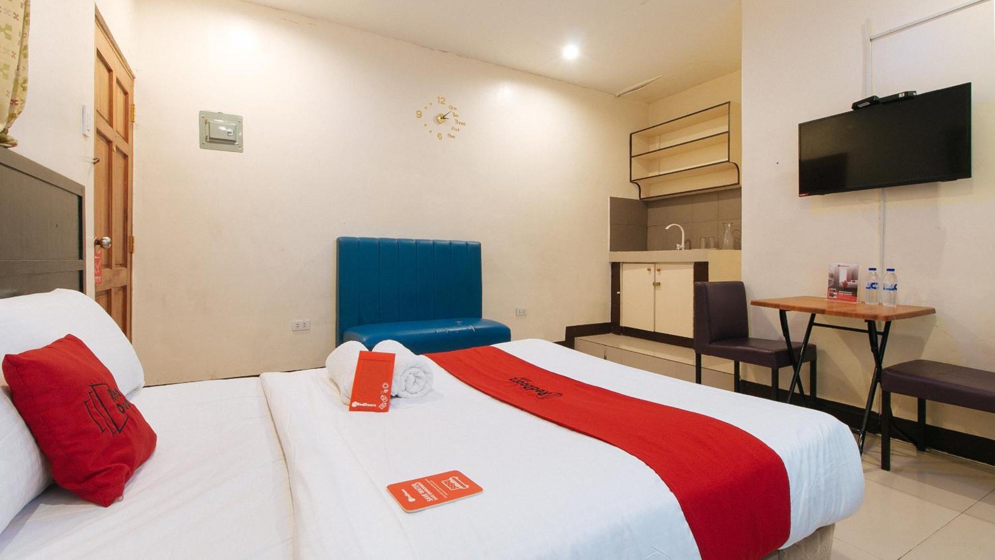 Reddoorz At V-Cat Apartelle Sampaloc Manila Dış mekan fotoğraf