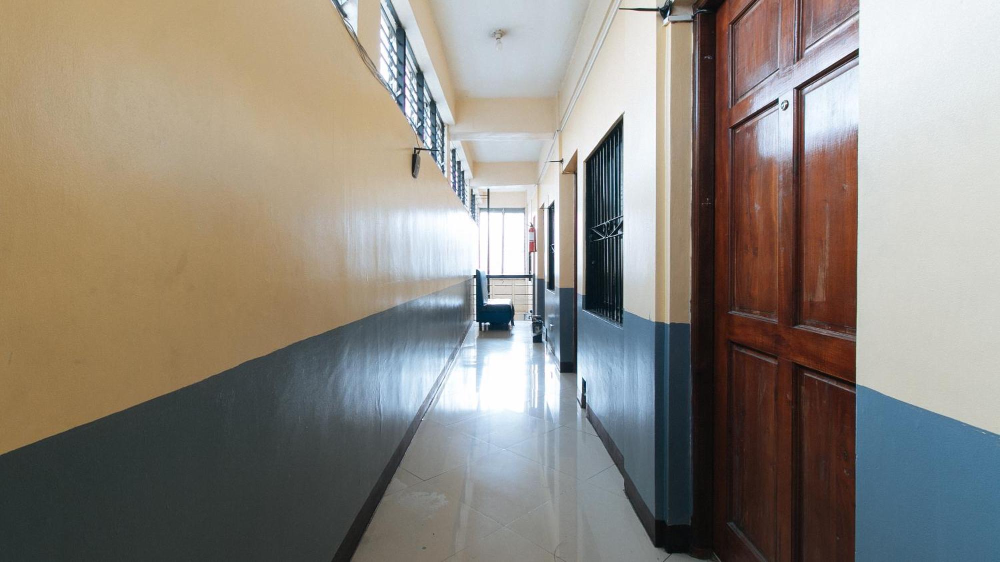 Reddoorz At V-Cat Apartelle Sampaloc Manila Dış mekan fotoğraf
